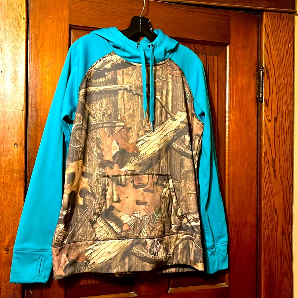 Camo sweater-large-like new